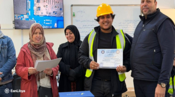 اختتام دورة صيانة الهواتف النقالة بالمركز الليبي الكوري نحو التوظيف